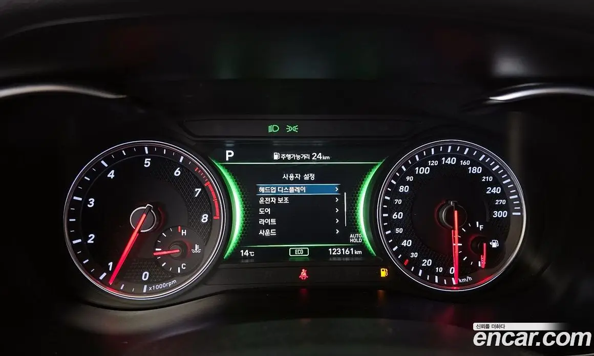 Genesis G70 2019 2.0 автомат (гидро), фото 8