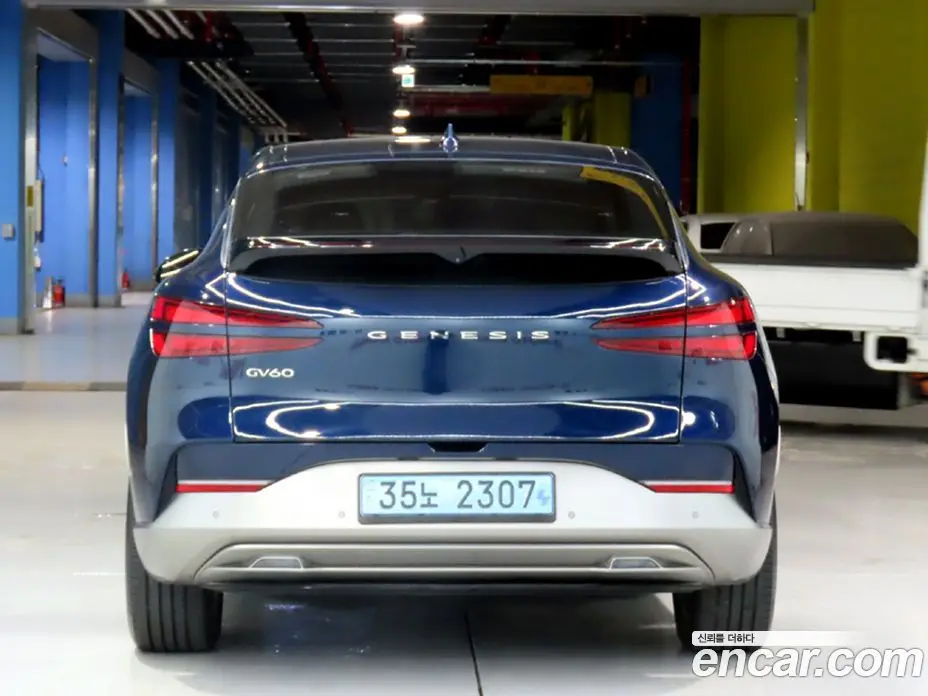 Genesis GV60 2022 0.1 автомат (гидро), фото 3 Genesis GV60 2022 0.1 автомат (гидро), фото 3