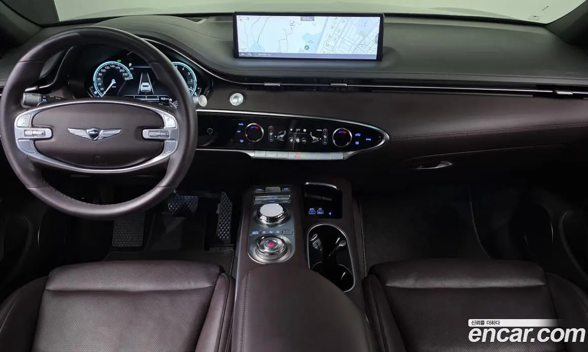 Genesis GV70 2021 2.5 автомат (гидро), фото 7 Genesis GV70 2021 2.5 автомат (гидро), фото 7