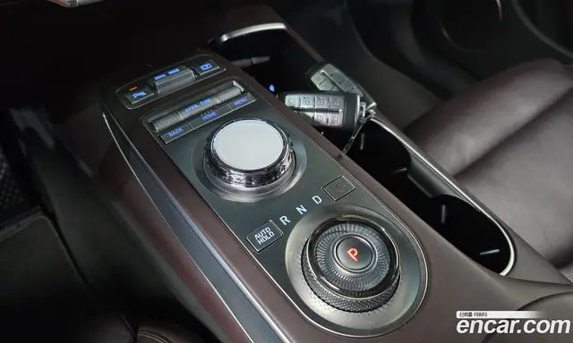Genesis GV70 2021 2.5 автомат (гидро), миниатюра 9 Genesis GV70 2021 2.5 автомат (гидро), миниатюра 9