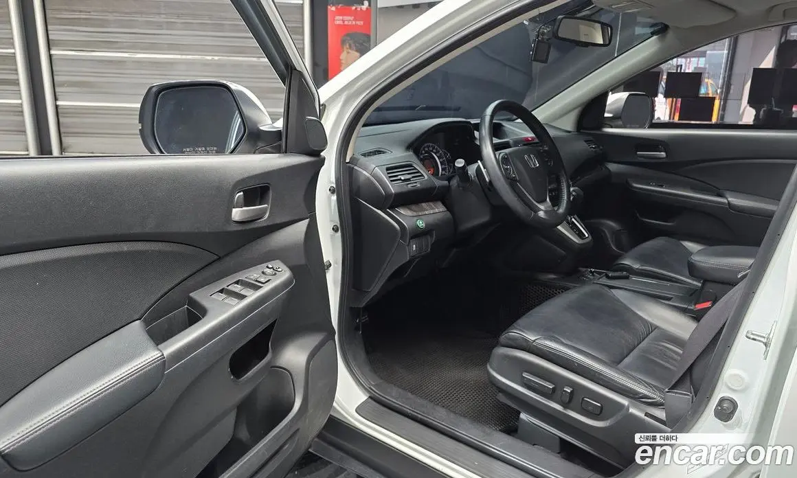 Honda CR-V 2012 2.4 автомат (гидро), фото 10 Honda CR-V 2012 2.4 автомат (гидро), фото 10