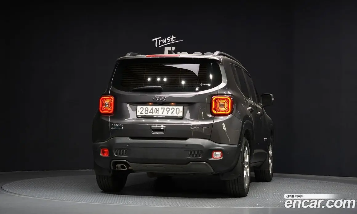 Jeep Renegade 2019 2.0 автомат (гидро), фото 4 Jeep Renegade 2019 2.0 автомат (гидро), фото 4