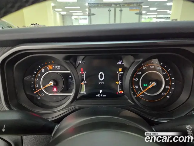 Jeep Wrangler 2025 2.0 автомат (гидро), миниатюра 12