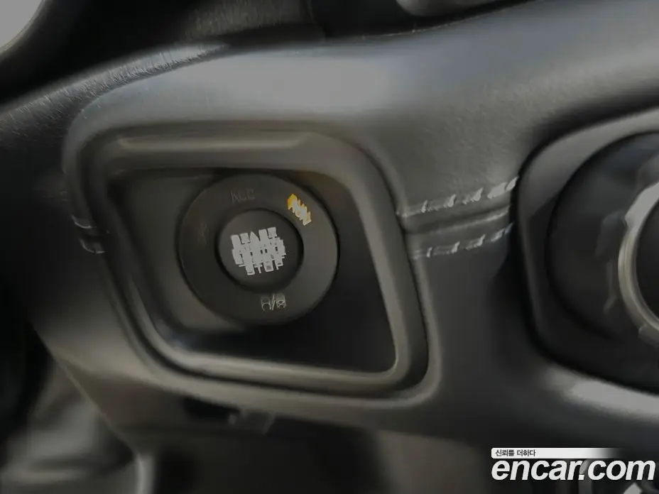 Jeep Wrangler 2025 2.0 автомат (гидро), фото 19 Jeep Wrangler 2025 2.0 автомат (гидро), фото 19