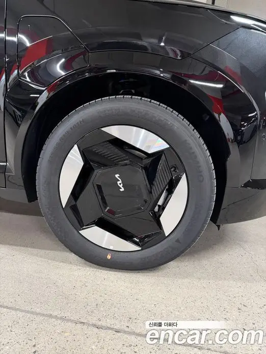 Kia EV5 2026 1.0 автомат (гидро), фото 5 Kia EV5 2026 1.0 автомат (гидро), фото 5