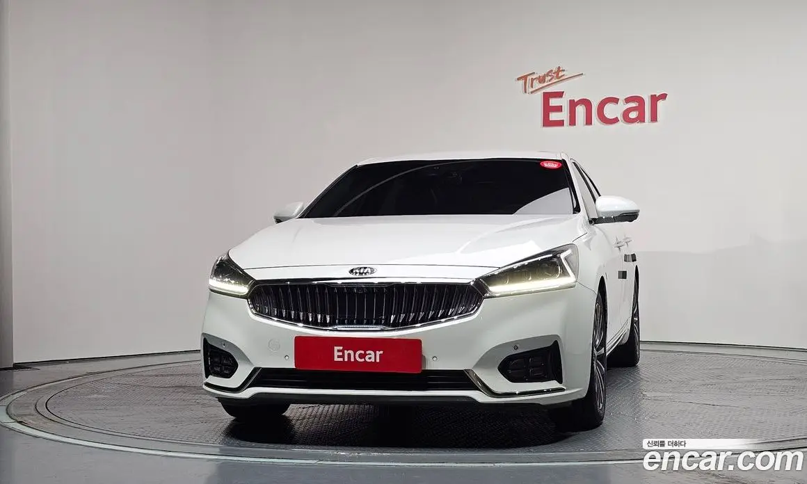Kia K7 2019 3.0 автомат (гидро), фото 3 Kia K7 2019 3.0 автомат (гидро), фото 3