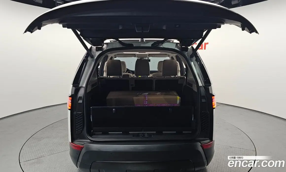 Land Rover Discovery 2017 3.0 автомат (гидро), фото 20