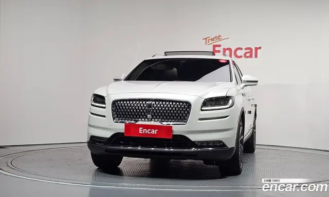 Lincoln Nautilus 2023 2.7 автомат (гидро), миниатюра 3
