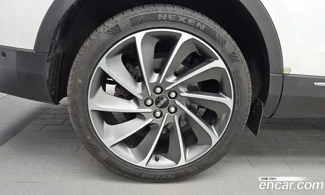 Lincoln Nautilus 2023 2.7 автомат (гидро), миниатюра 5