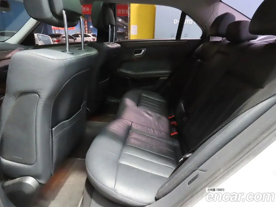Mercedes-Benz E-Class 2013 3.5 автомат (гидро), фото 13