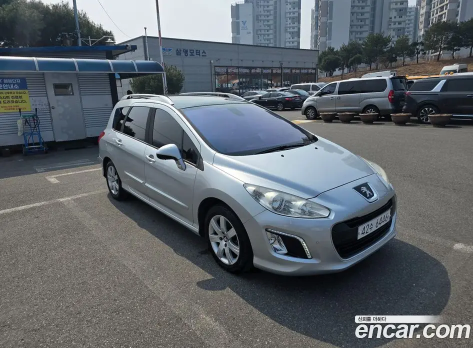 Peugeot 308 2014 1.6 автомат (гидро), фото 20 Peugeot 308 2014 1.6 автомат (гидро), фото 20