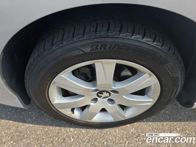 Peugeot 308 2014 1.6 автомат (гидро), миниатюра 5 Peugeot 308 2014 1.6 автомат (гидро), миниатюра 5