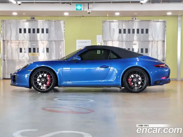 Porsche 911 2017 3.0 автомат (гидро), миниатюра 2