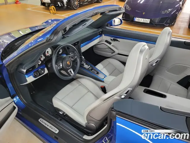 Porsche 911 2017 3.0 автомат (гидро), миниатюра 7