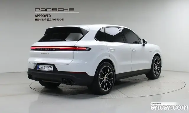 Porsche Cayenne 2025 3.0 автомат (гидро), миниатюра 2