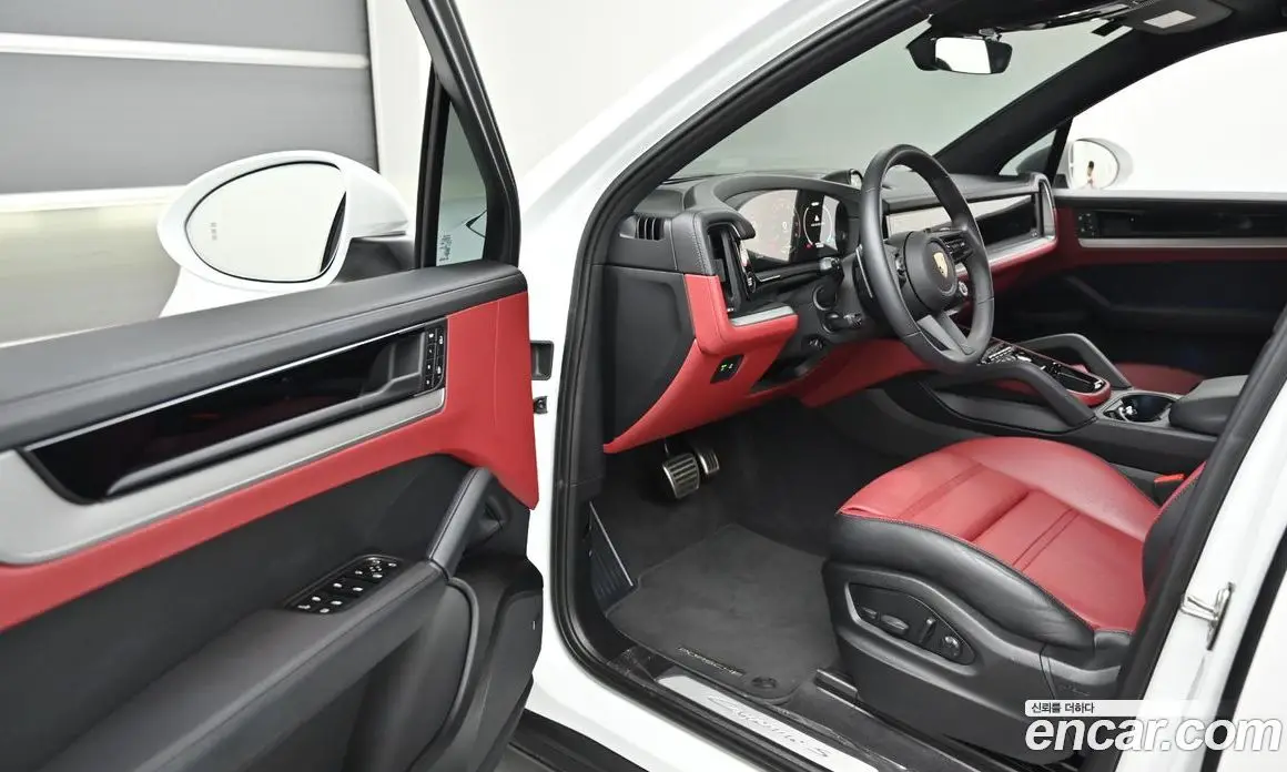 Porsche Cayenne 2025 3.0 автомат (гидро), фото 11