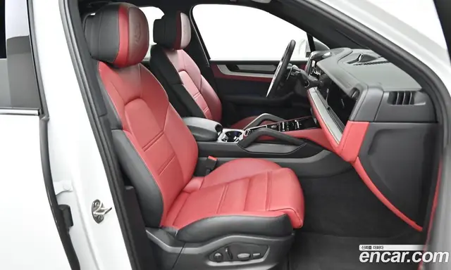 Porsche Cayenne 2025 3.0 автомат (гидро), миниатюра 10