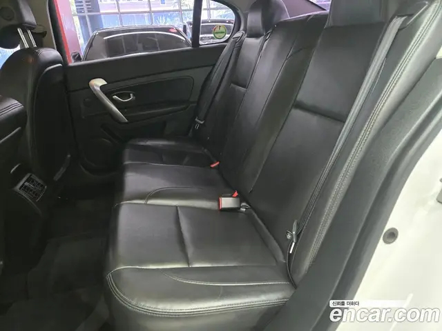 Renault (Samsung) SM5 2015 1.5 автомат (гидро), миниатюра 11 Renault (Samsung) SM5 2015 1.5 автомат (гидро), миниатюра 11