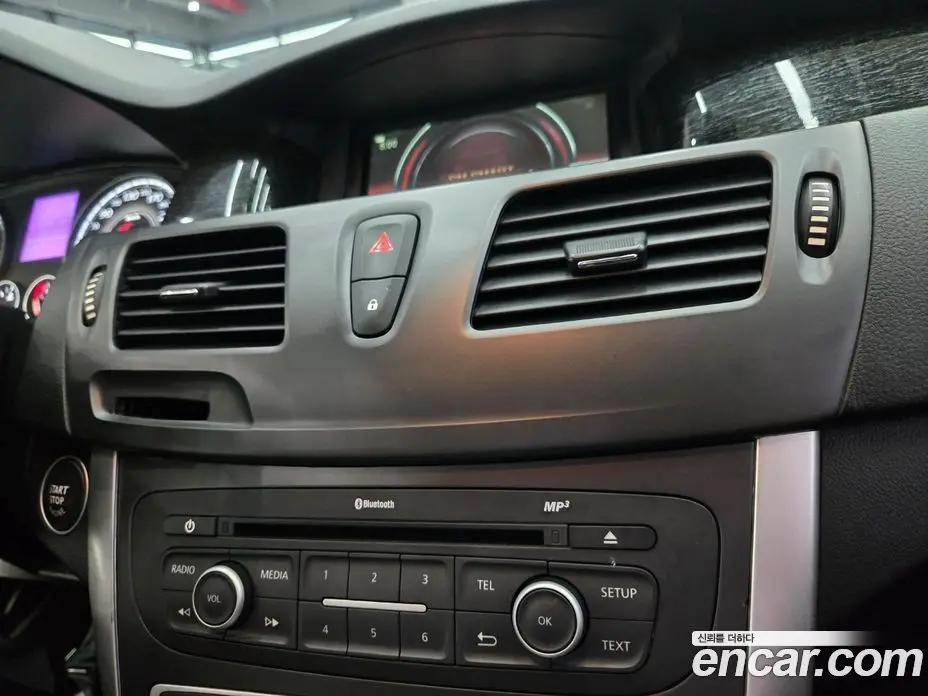 Renault (Samsung) SM5 2015 1.5 автомат (гидро), фото 15 Renault (Samsung) SM5 2015 1.5 автомат (гидро), фото 15
