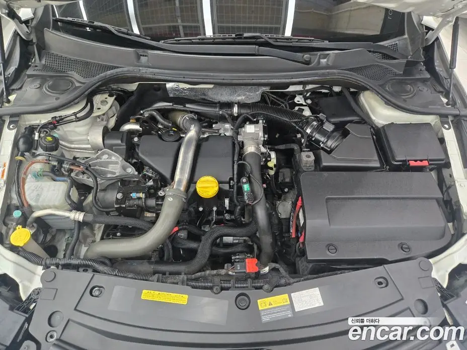 Renault (Samsung) SM5 2015 1.5 автомат (гидро), фото 6 Renault (Samsung) SM5 2015 1.5 автомат (гидро), фото 6