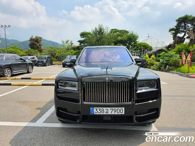 Rolls-Royce Cullinan, 2020, 68 500 км Rolls-Royce Cullinan, 2020, 68 500 км