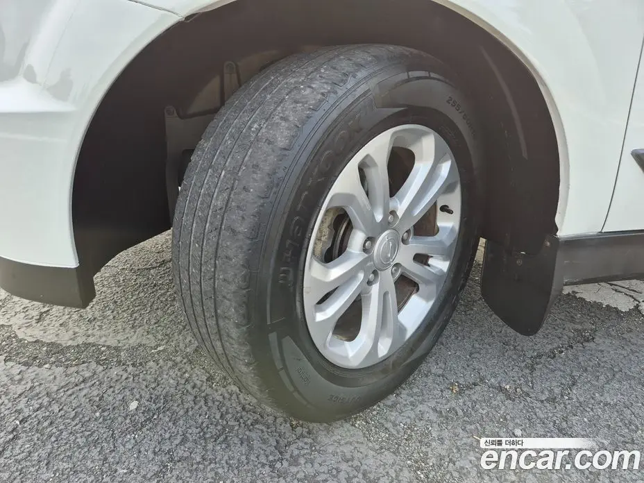 SsangYong Korando 2015 2.0 автомат (гидро), фото 16