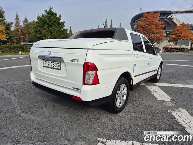 SsangYong Korando 2015 2.0 автомат (гидро), миниатюра 4
