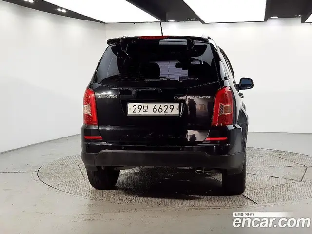 SsangYong Rexton 2012 2.0 автомат (гидро), миниатюра 3