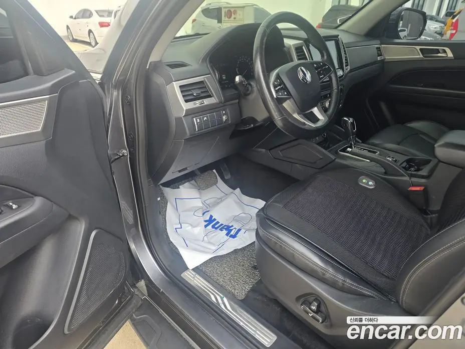 SsangYong Rexton 2018 2.2 автомат (гидро), фото 14 SsangYong Rexton 2018 2.2 автомат (гидро), фото 14