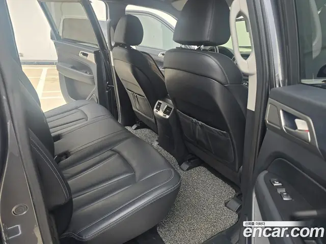 SsangYong Rexton 2018 2.2 автомат (гидро), миниатюра 8 SsangYong Rexton 2018 2.2 автомат (гидро), миниатюра 8