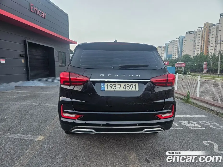 SsangYong Rexton 2021 2.1 автомат (гидро), фото 4 SsangYong Rexton 2021 2.1 автомат (гидро), фото 4