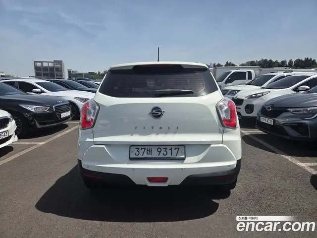 SsangYong TIBOLI 2015 1.6 автомат (гидро), миниатюра 4