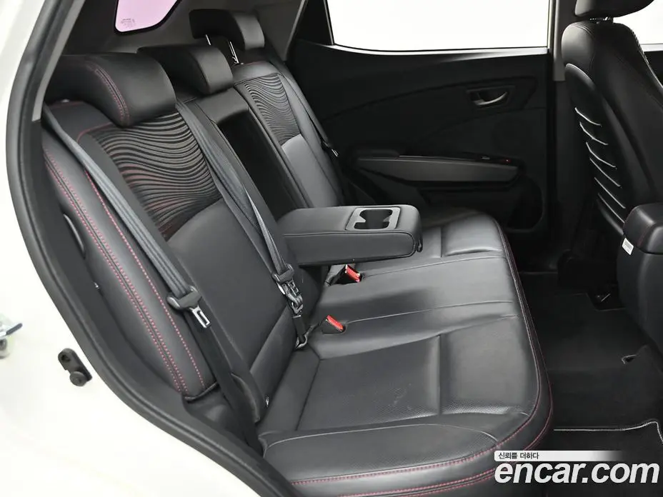 SsangYong TIBOLI 2019 1.6 автомат (гидро), фото 12 SsangYong TIBOLI 2019 1.6 автомат (гидро), фото 12