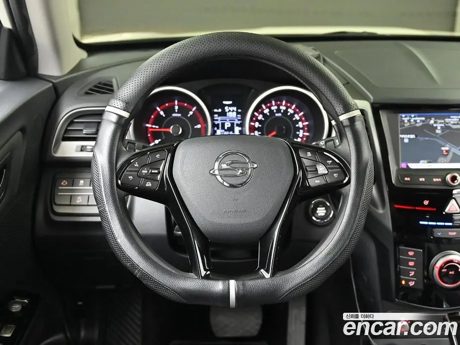 SsangYong TIBOLI 2019 1.6 автомат (гидро), фото 13 SsangYong TIBOLI 2019 1.6 автомат (гидро), фото 13
