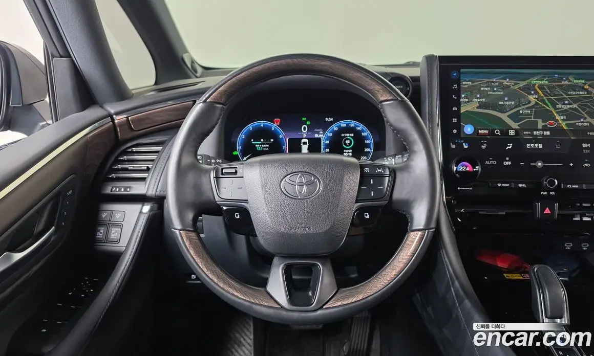 Toyota Alphard 2024 2.5 автомат (гидро), фото 13
