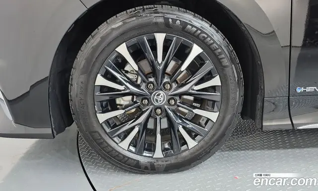 Toyota Alphard 2024 2.5 автомат (гидро), миниатюра 5
