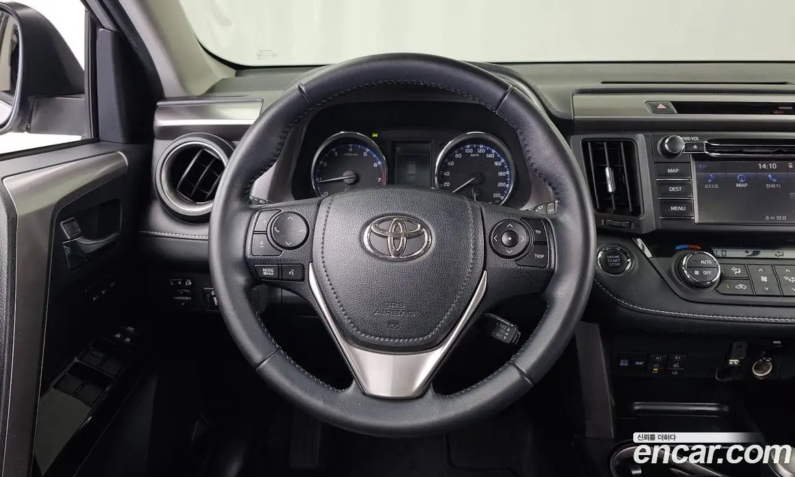Toyota RAV4 2015 2.5 автомат (гидро), фото 13 Toyota RAV4 2015 2.5 автомат (гидро), фото 13