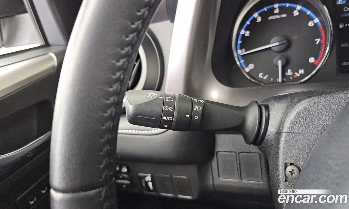Toyota RAV4 2015 2.5 автомат (гидро), фото 19 Toyota RAV4 2015 2.5 автомат (гидро), фото 19