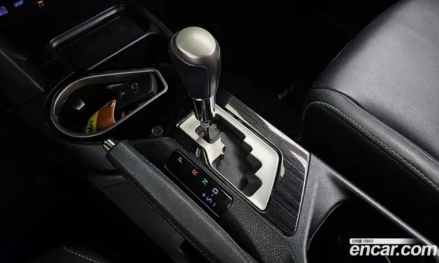 Toyota RAV4 2015 2.5 автомат (гидро), миниатюра 9 Toyota RAV4 2015 2.5 автомат (гидро), миниатюра 9