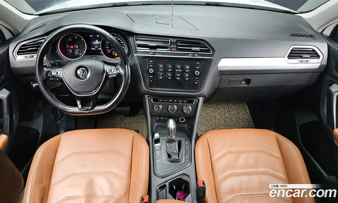 Volkswagen Tiguan 2018 2.0 автомат (гидро), фото 7