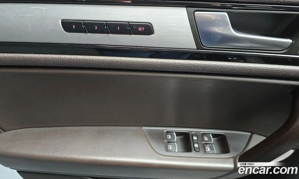 Volkswagen Touareg 2013 3.0 автомат (гидро), фото 14