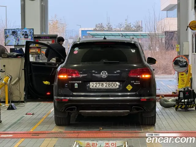 Volkswagen Touareg 2015 3.0 автомат (гидро), миниатюра 2