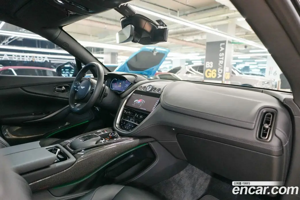 Aston Martin DBX 2024 4.0 автомат (гидро), фото 17 Aston Martin DBX 2024 4.0 автомат (гидро), фото 17