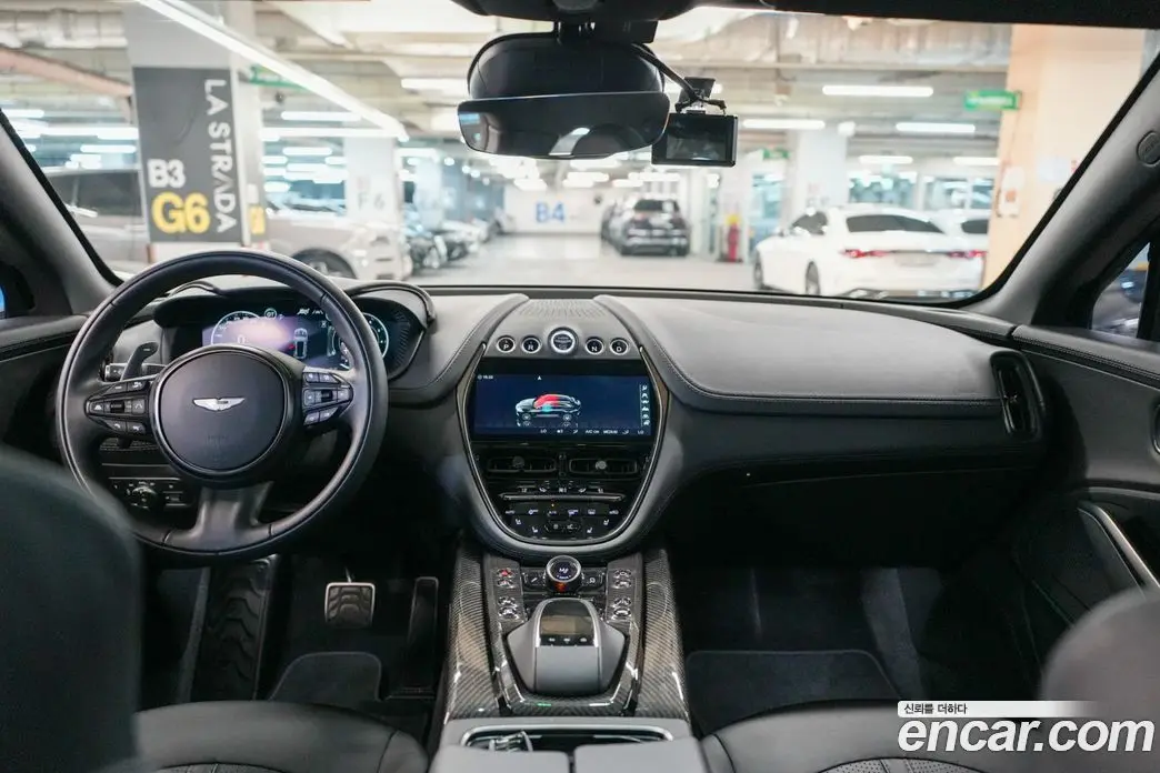 Aston Martin DBX 2024 4.0 автомат (гидро), фото 10 Aston Martin DBX 2024 4.0 автомат (гидро), фото 10
