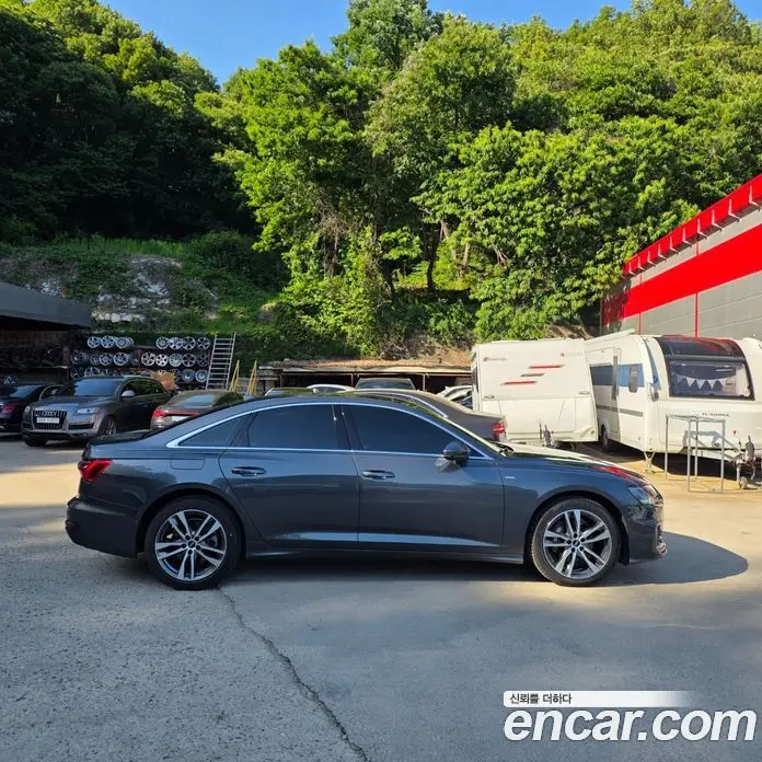 Audi A6 2022 2.0 автомат (гидро), фото 7