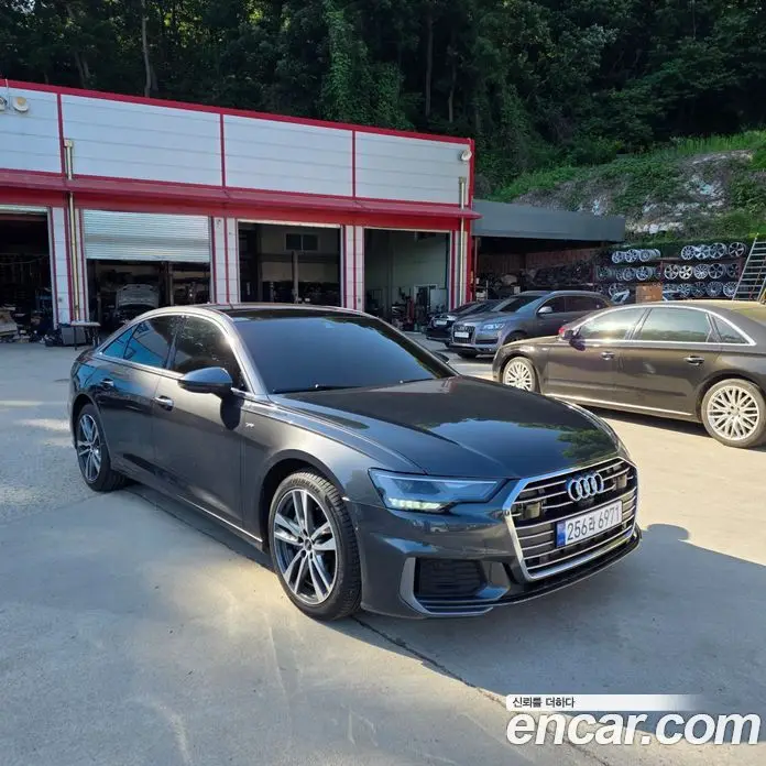 Audi A6 2022 2.0 автомат (гидро), фото 8