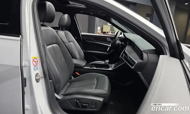 Audi A6 2023 2.0 автомат (гидро), миниатюра 11 Audi A6 2023 2.0 автомат (гидро), миниатюра 11