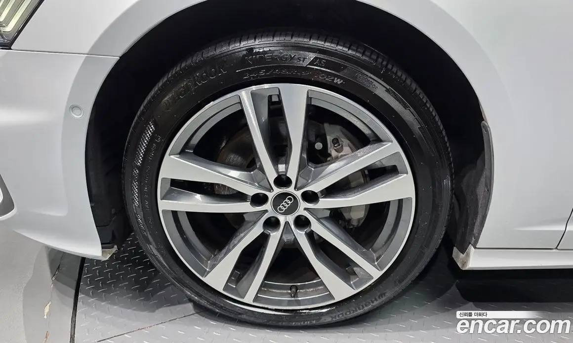Audi A6 2023 2.0 автомат (гидро), фото 5 Audi A6 2023 2.0 автомат (гидро), фото 5