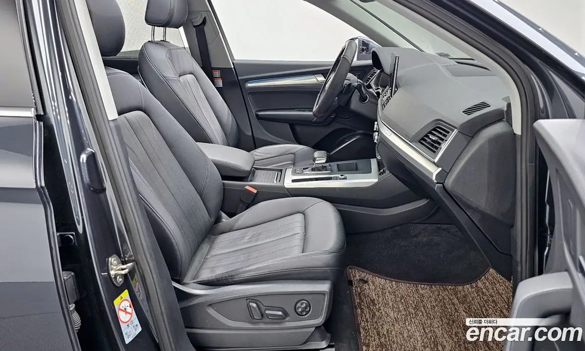 Audi Q5 2021 2.0 автомат (гидро), фото 10