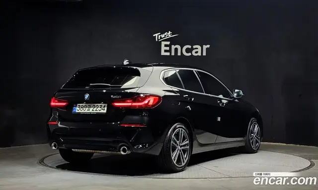BMW 1 серия 2021 2.0 автомат (гидро), миниатюра 2 BMW 1 серия 2021 2.0 автомат (гидро), миниатюра 2
